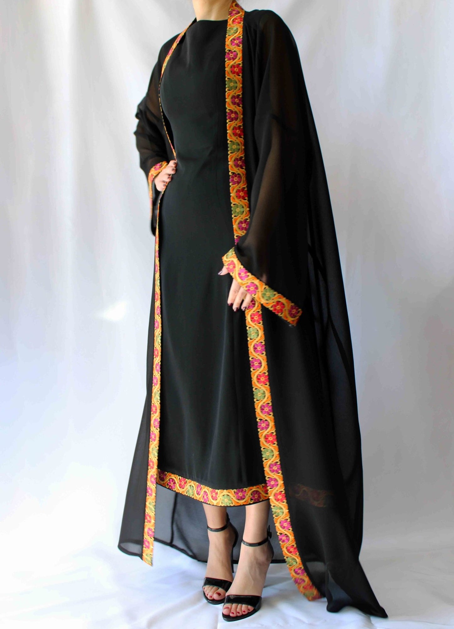 Sandra Dress & Abaya Bundle - Deerah