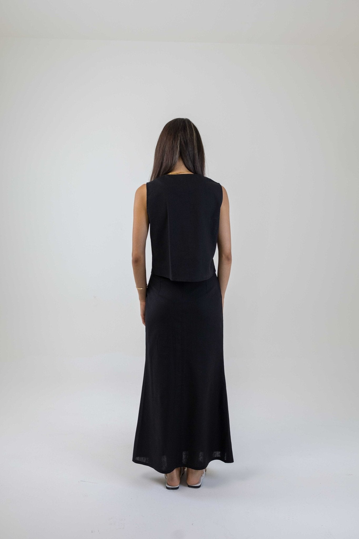 The Layal Hand Embroidered Maxi Skirt - Deerah