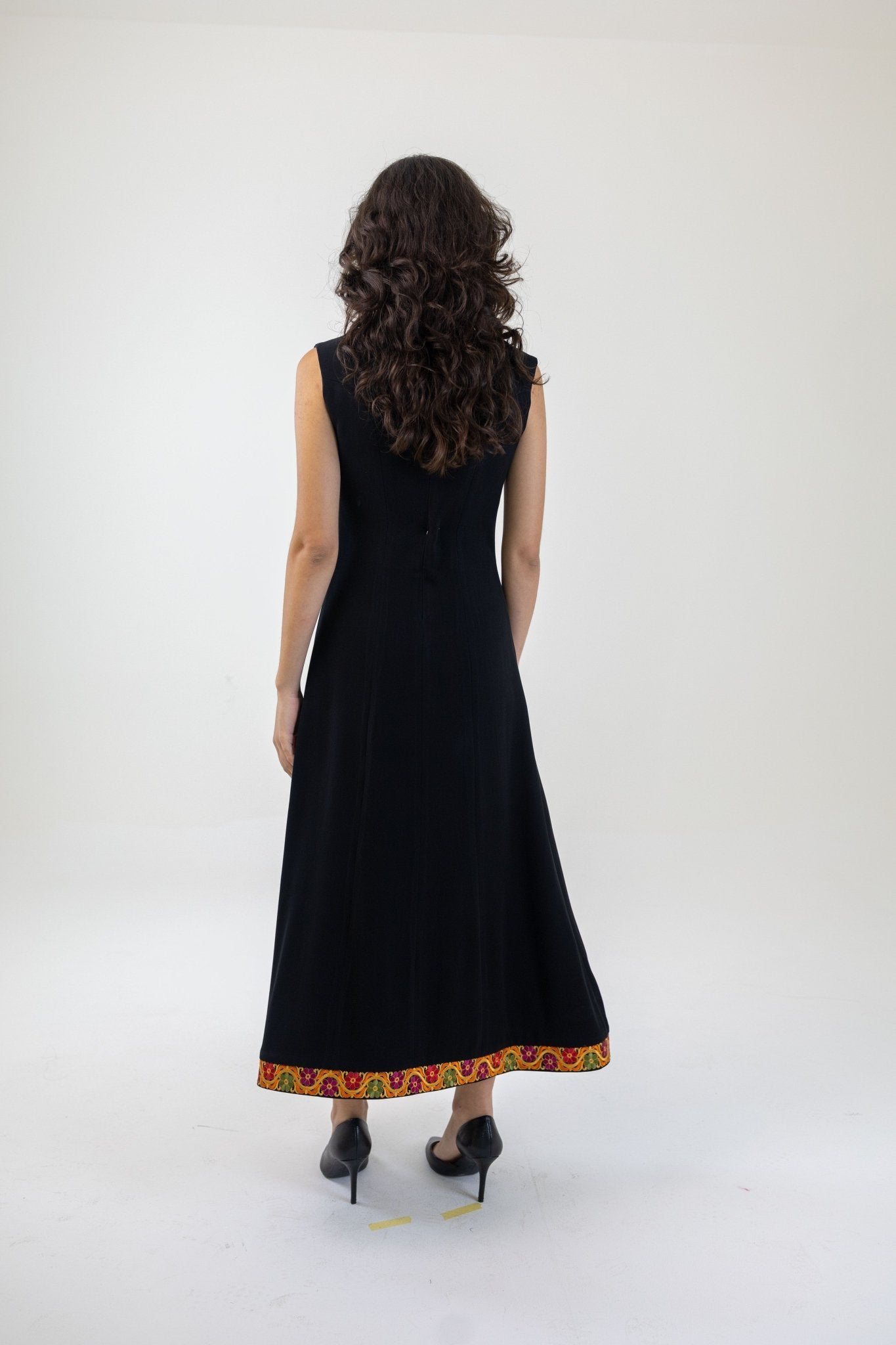 The Sandra Dress - Deerah
