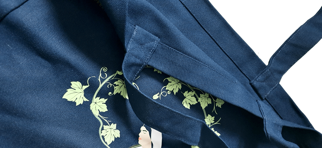 Harvest Print Tote in Navy Blue Deerah
