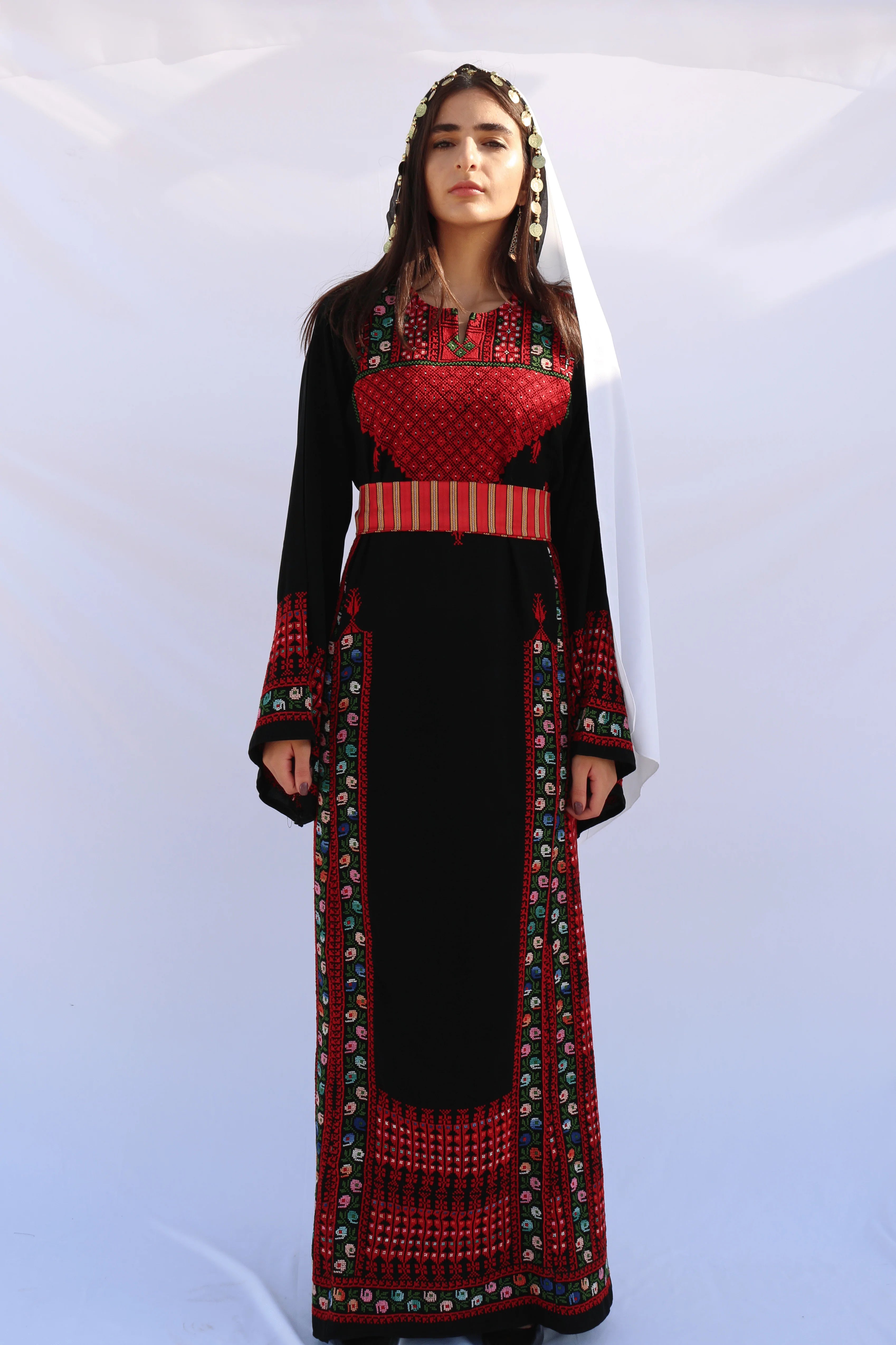 Laila - Hand Embroidered Traditional Palestinian Dress Thobe - Deerah