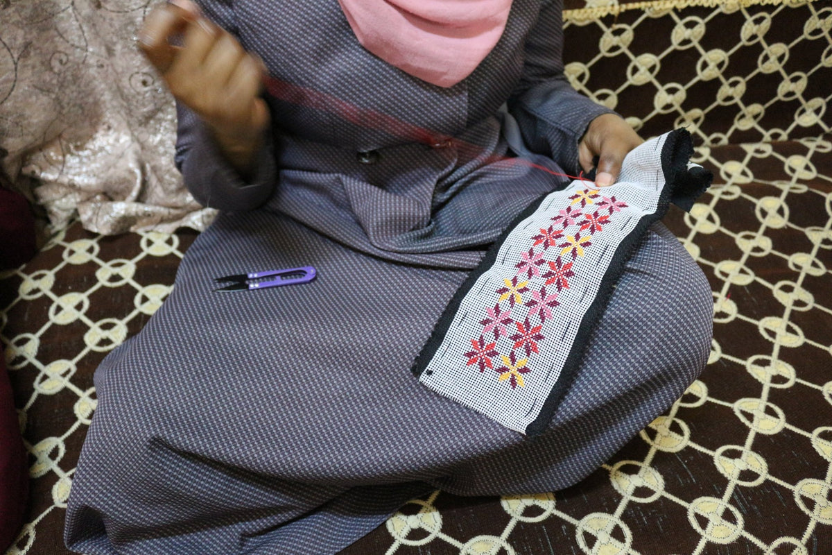 The Role of Artisans and Refugee Women in Preserving Palestinian Heritage - Deerah