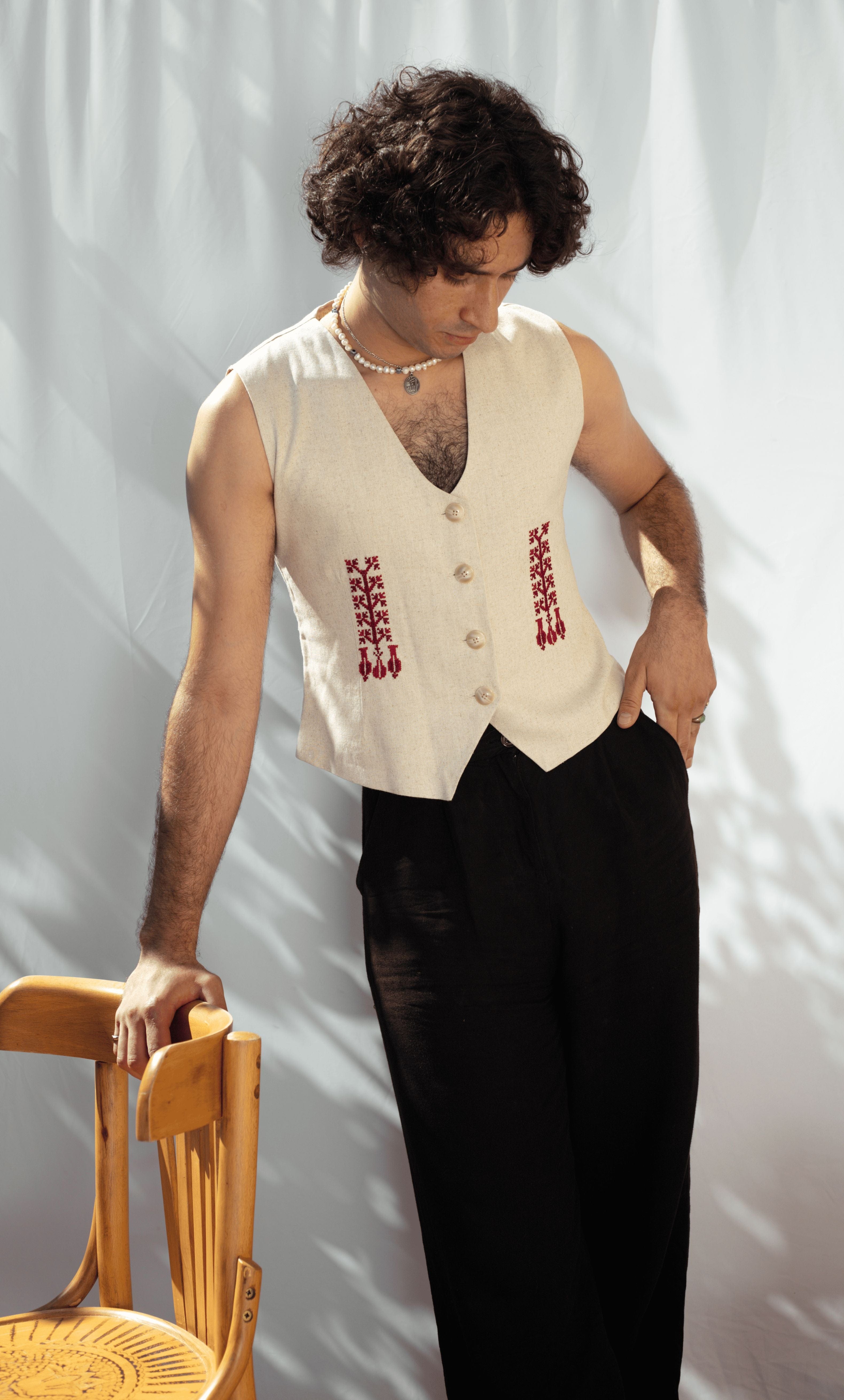 Palestinian tatreez buy vest with belt