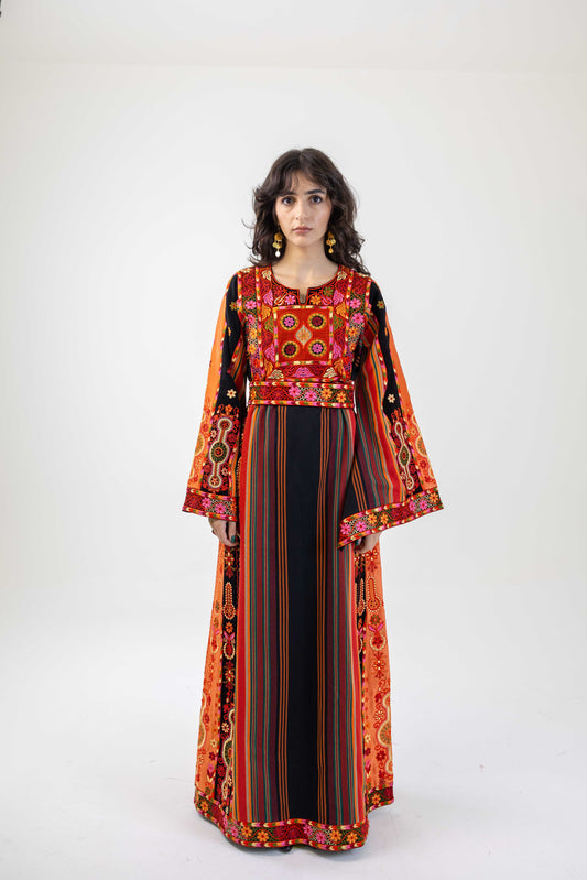 The Majdalawi Traditional Palestinian Thobe Dress Deerah