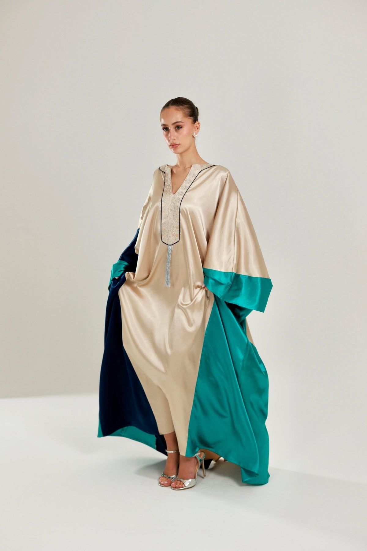 Color Block Abaya - Deerah