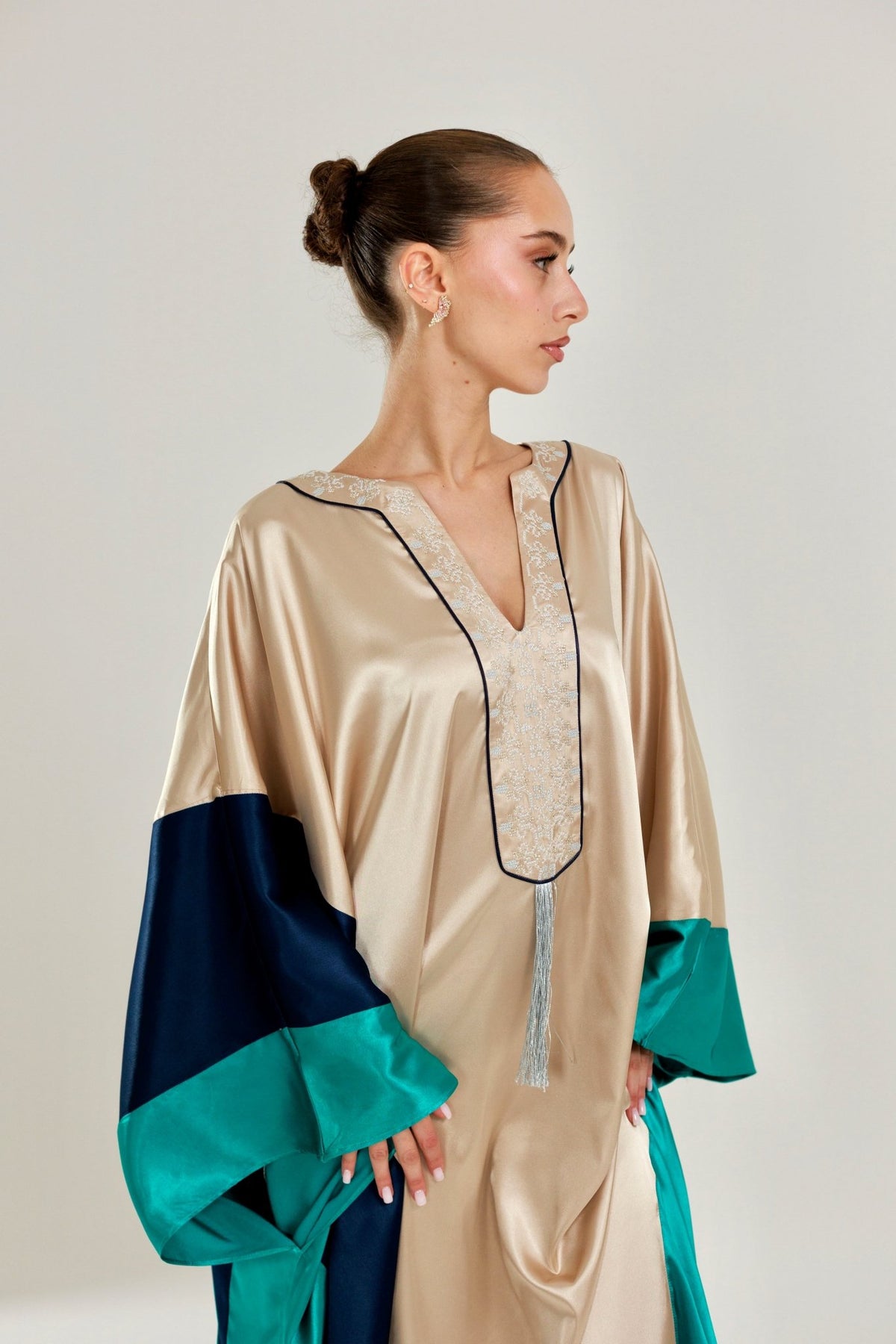 Color Block Abaya - Deerah