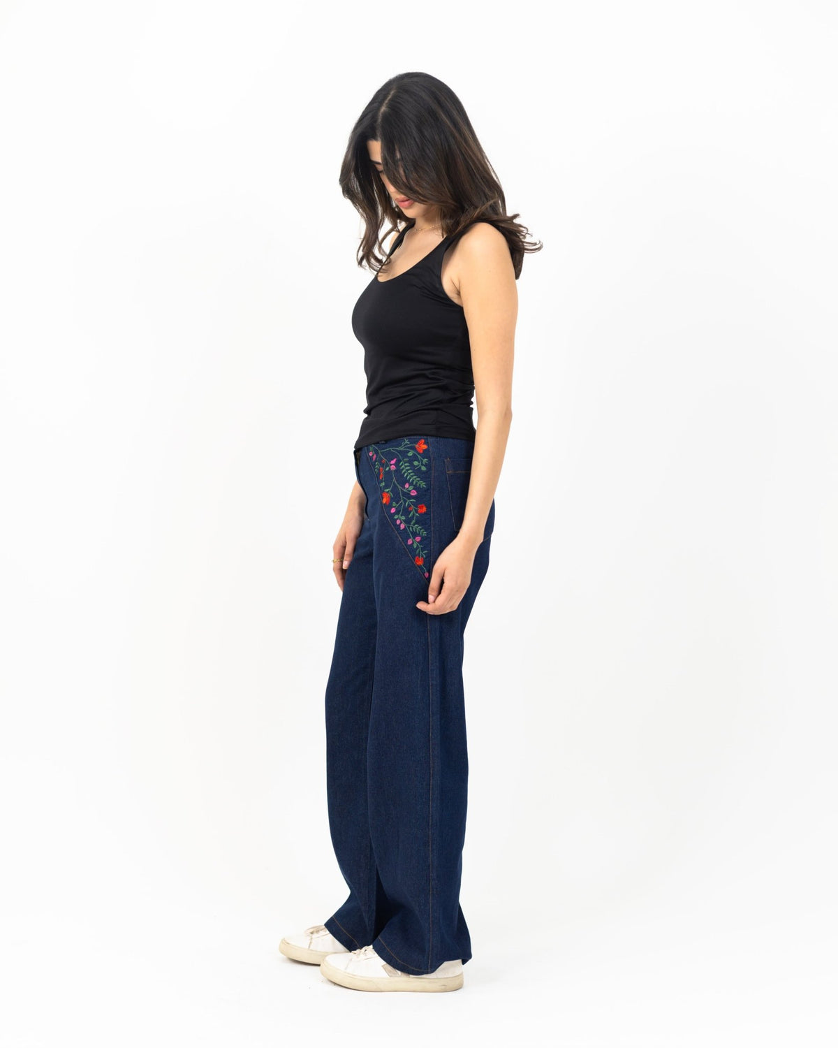 Embroidered Wide Leg Jeans - Deerah