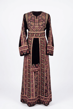 Floral Velvet Thobe - Deerah