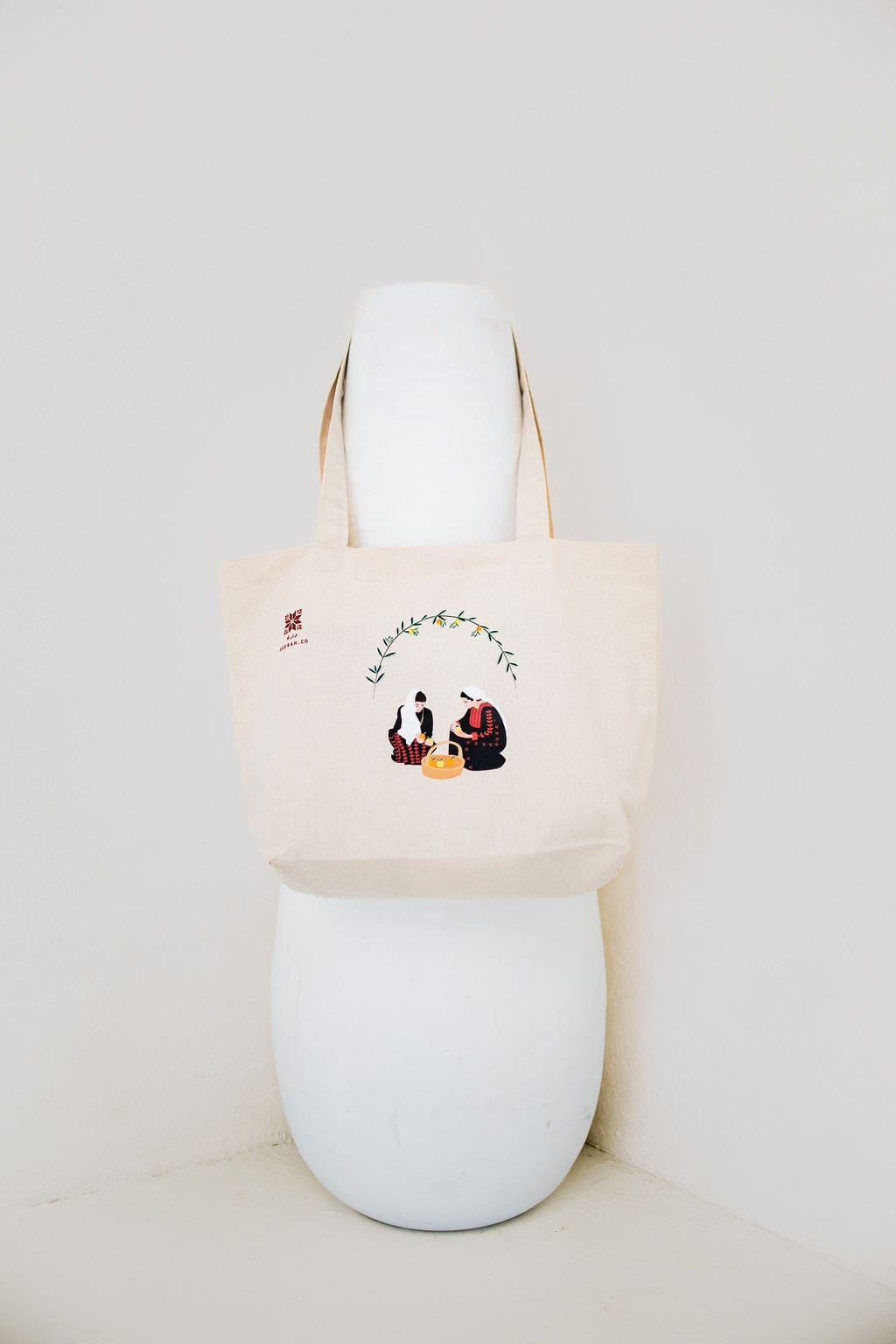 Harvest Print Tote in Natural Beige - Deerah