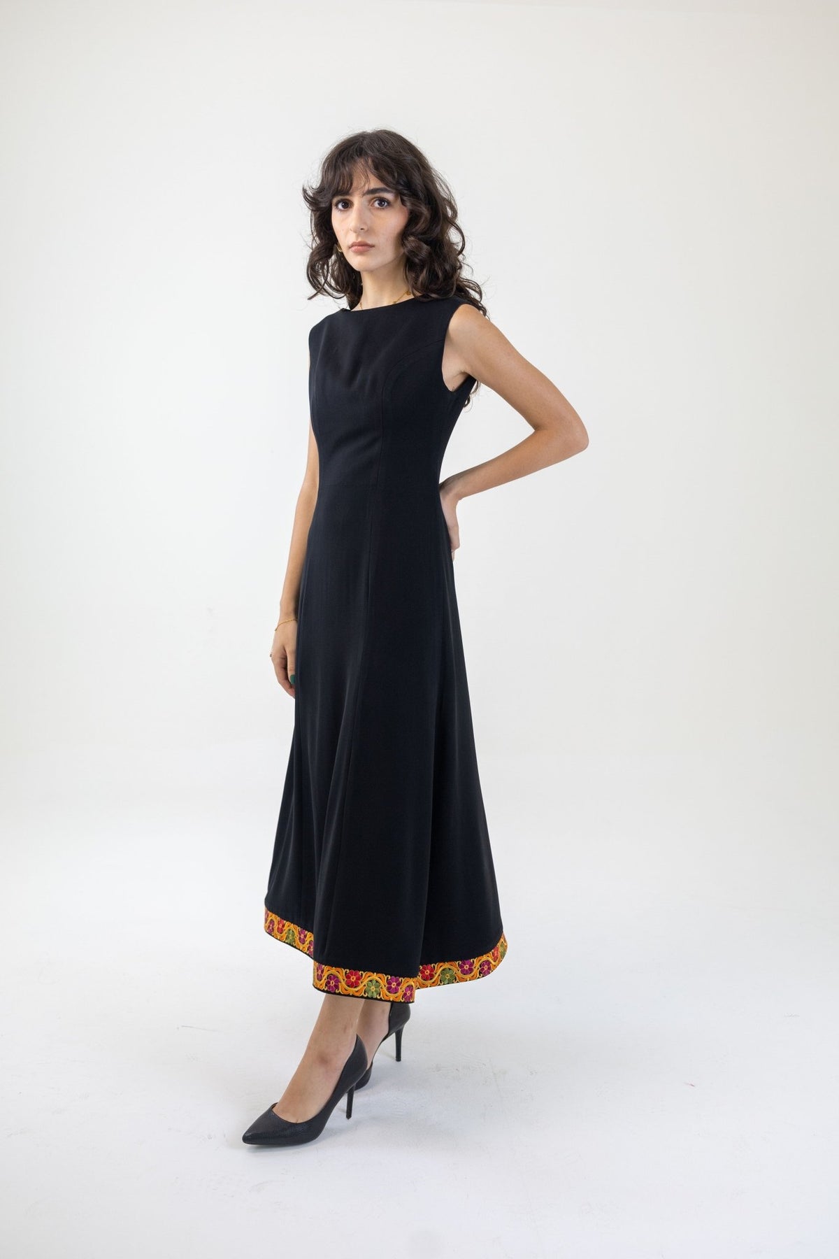 The Sandra Dress - Deerah