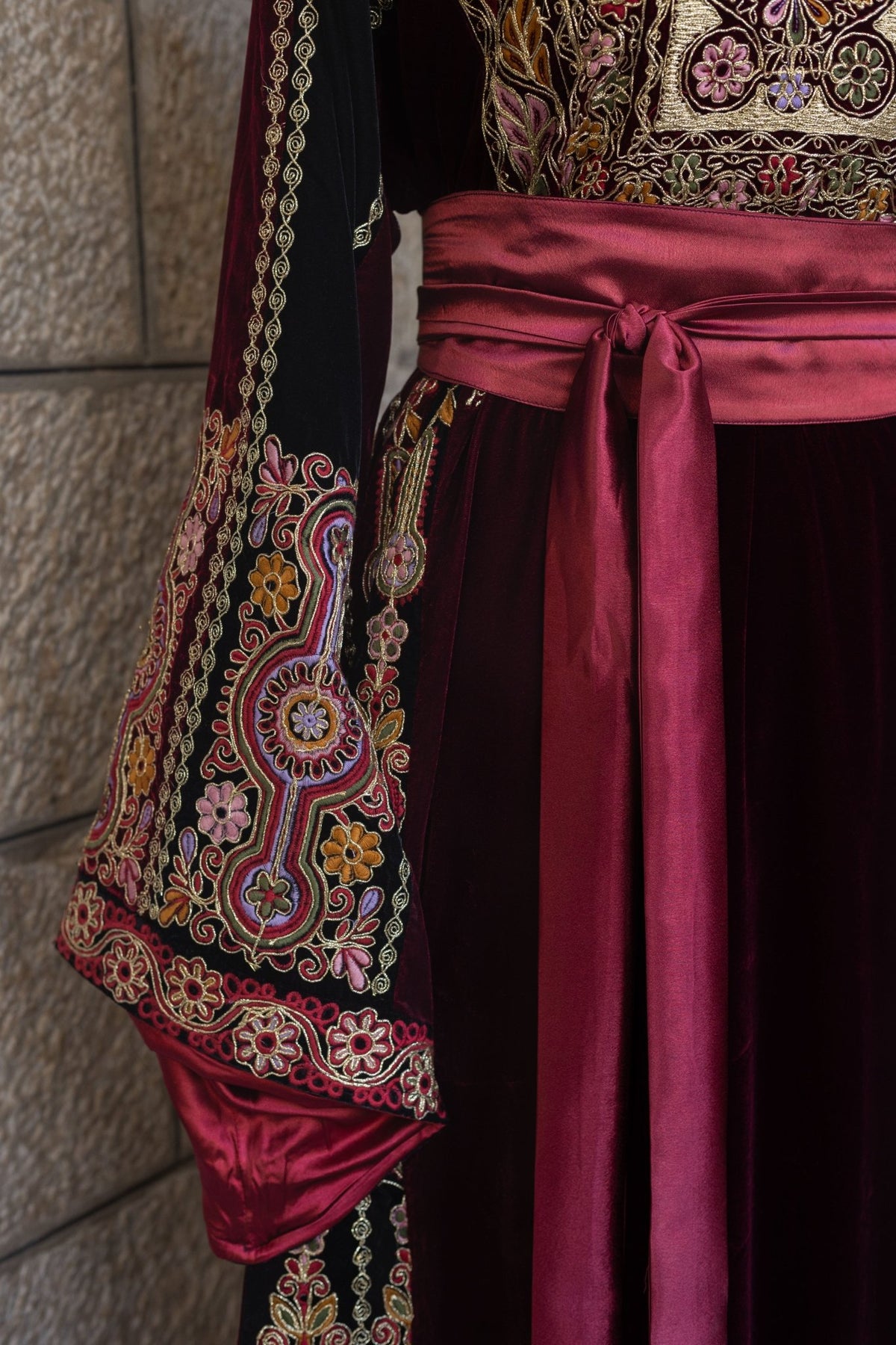 The Traditional Malaka Thobe - Deerah