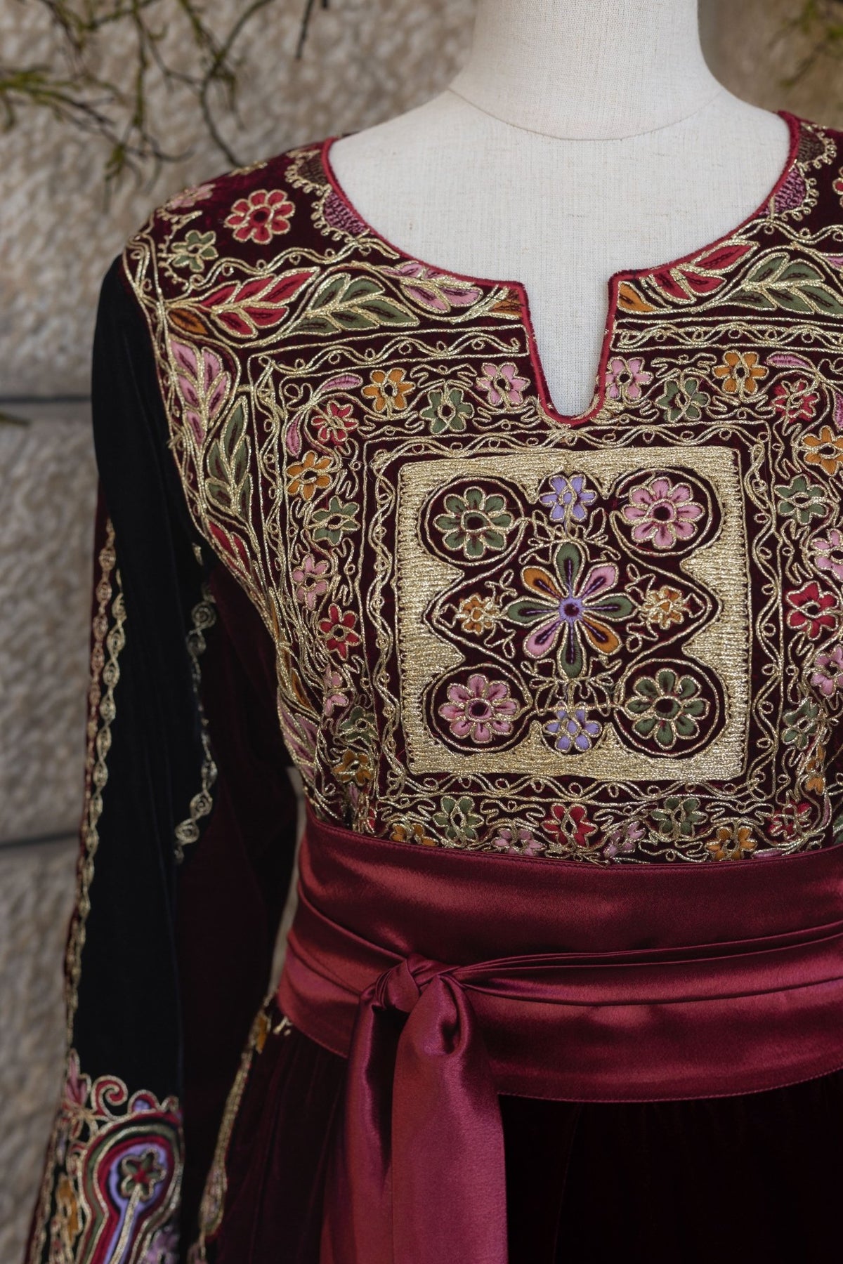 The Traditional Malaka Thobe - Deerah