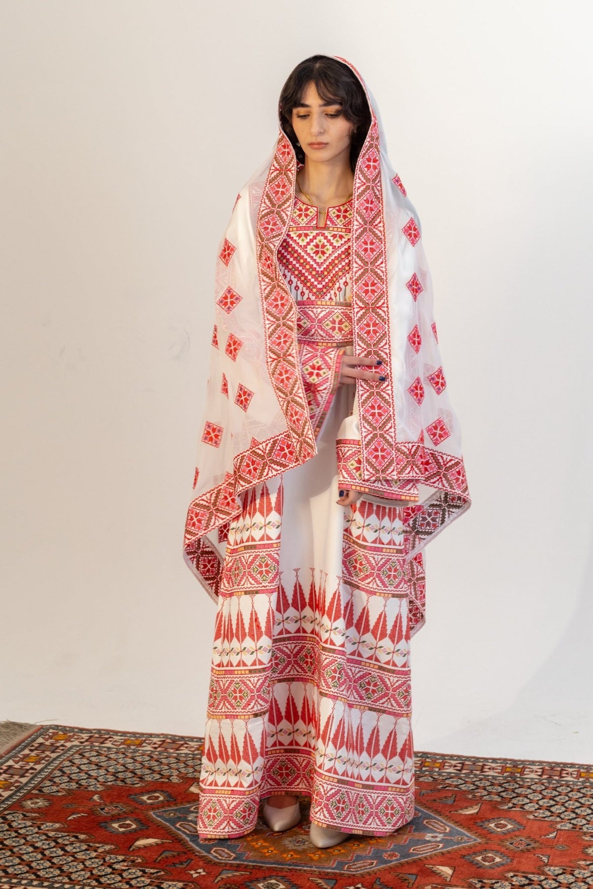 Traditional Embroidered Palestinian Shawl Head Dress - Deerah