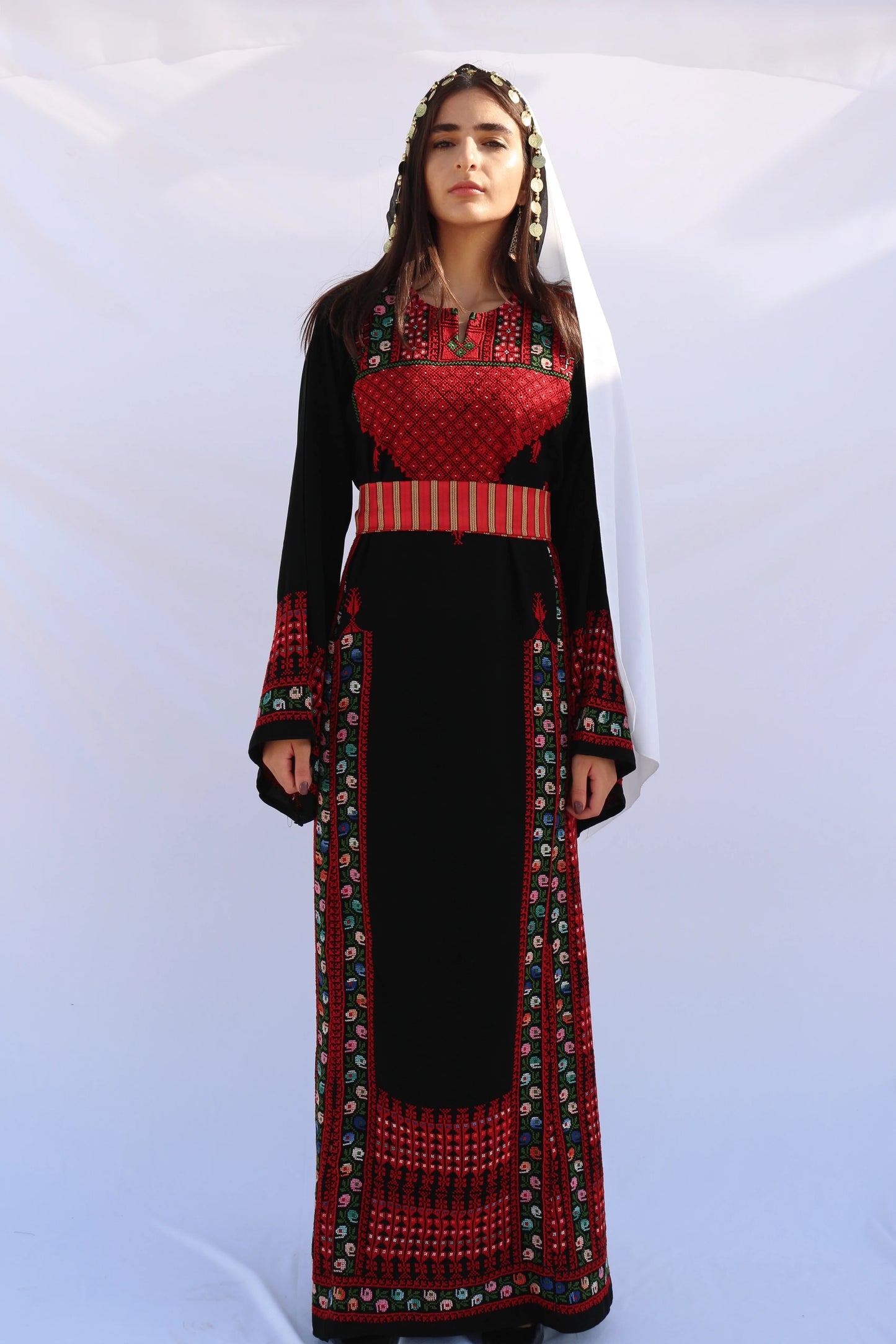 Laila - Hand Embroidered Traditional Palestinian Dress Thobe Deerah